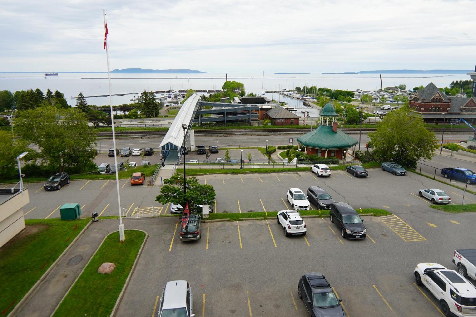 Prince Arthur Waterfront Hotel & Suites Thunder Bay Bagian luar foto