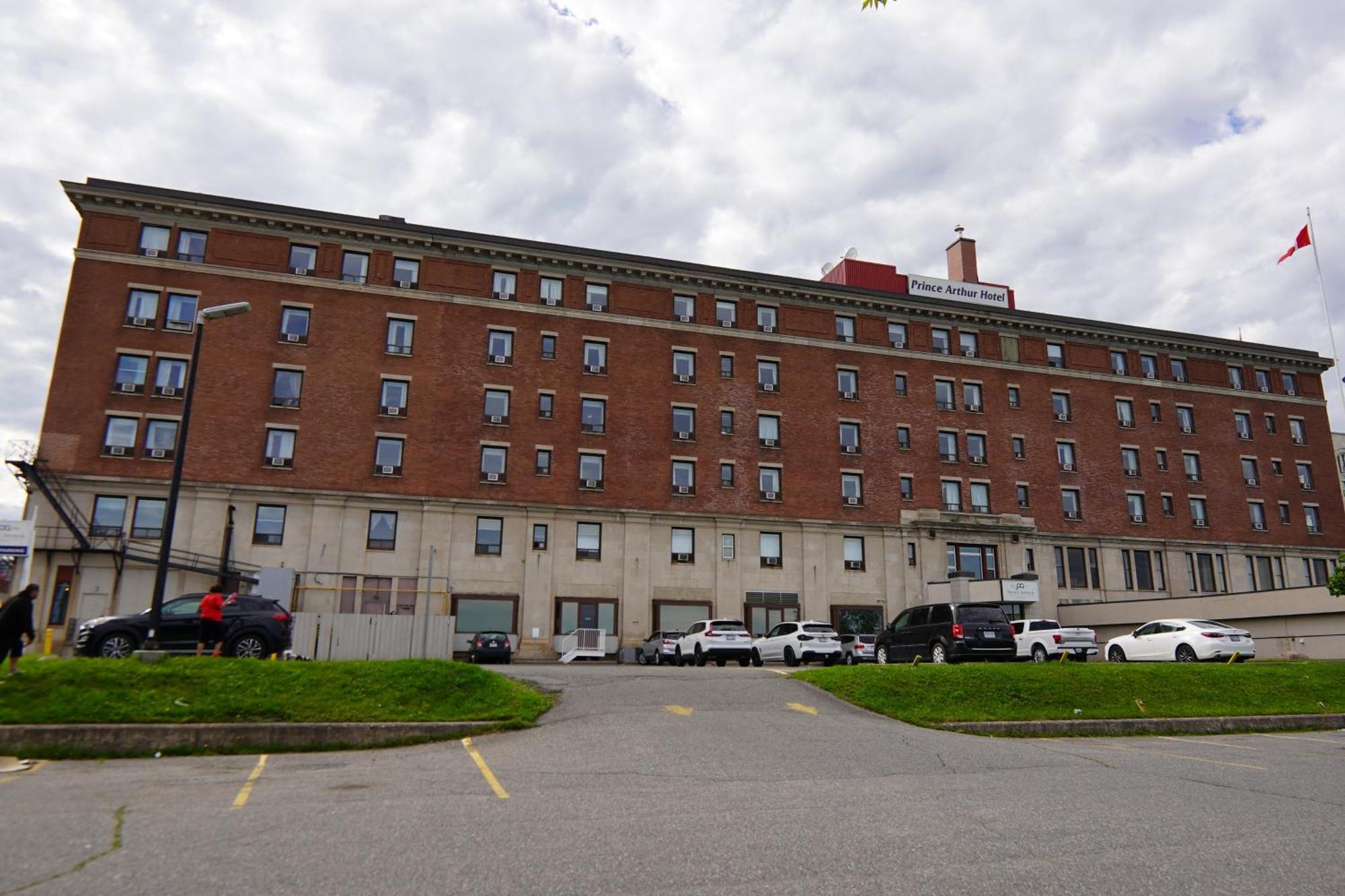 Prince Arthur Waterfront Hotel & Suites Thunder Bay Bagian luar foto