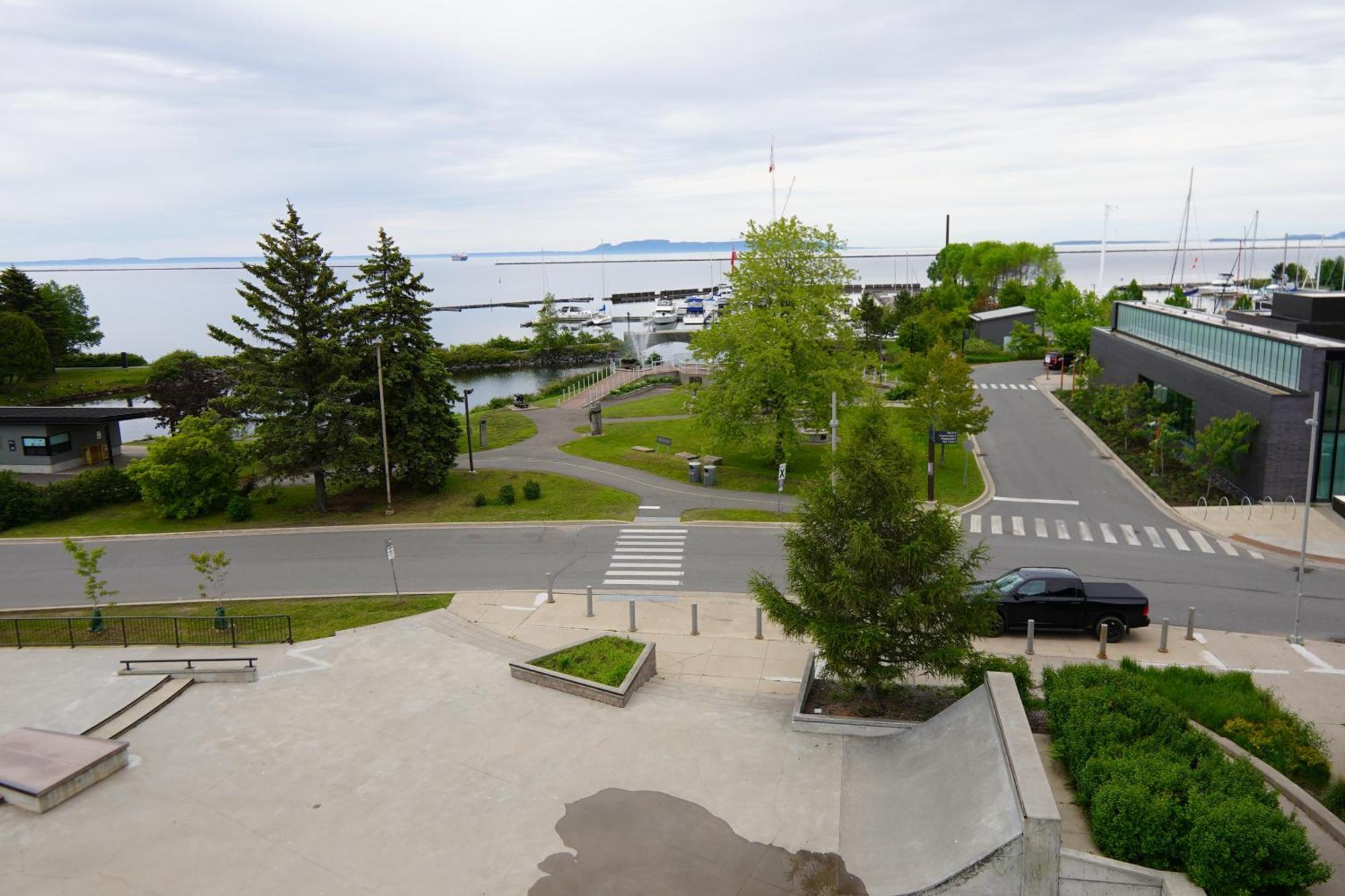 Prince Arthur Waterfront Hotel & Suites Thunder Bay Bagian luar foto