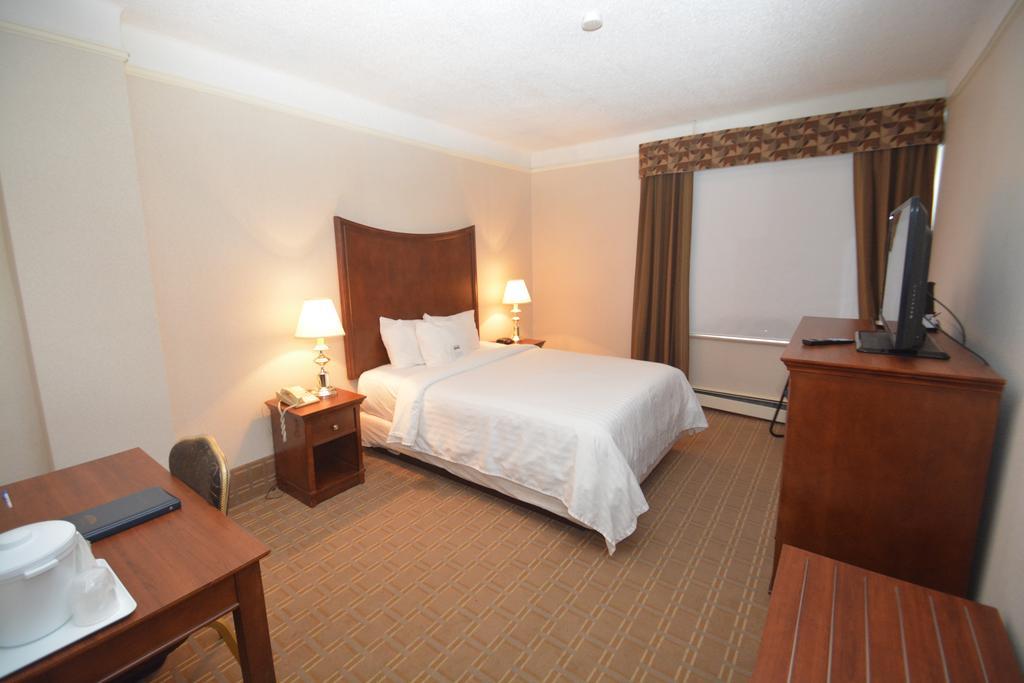 Prince Arthur Waterfront Hotel & Suites Thunder Bay Bagian luar foto
