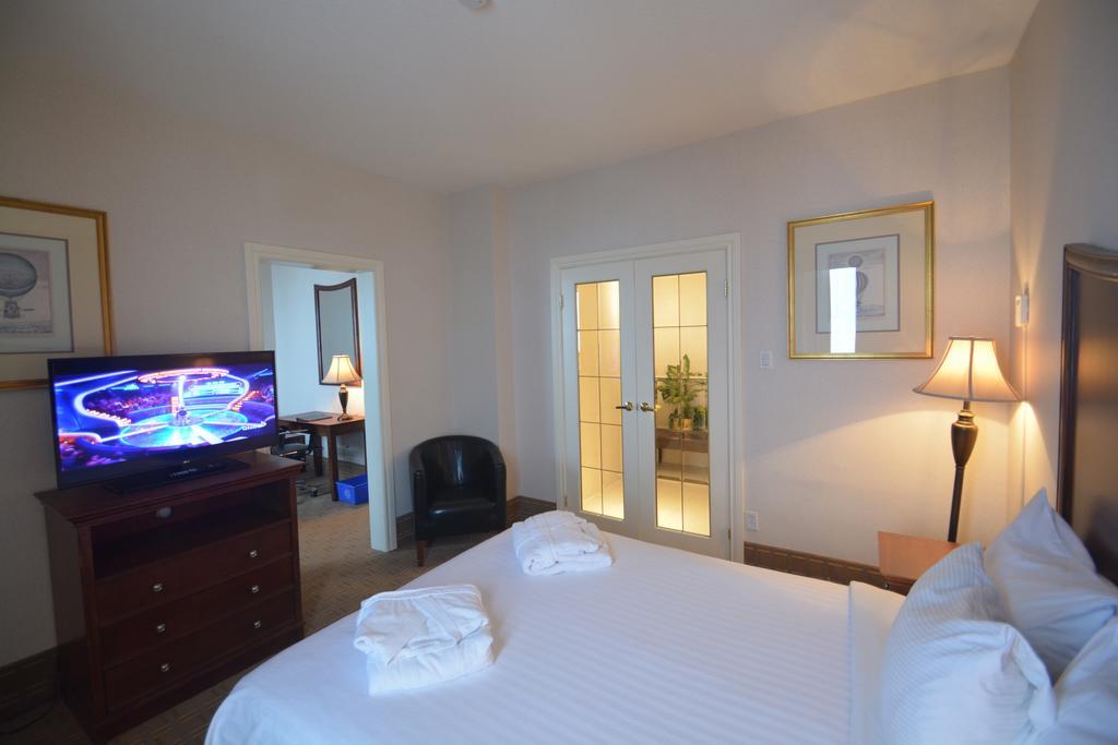 Prince Arthur Waterfront Hotel & Suites Thunder Bay Bagian luar foto