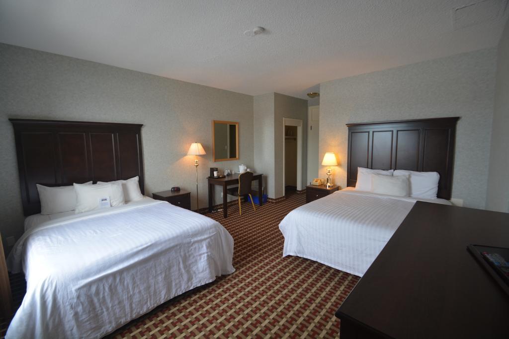 Prince Arthur Waterfront Hotel & Suites Thunder Bay Bagian luar foto