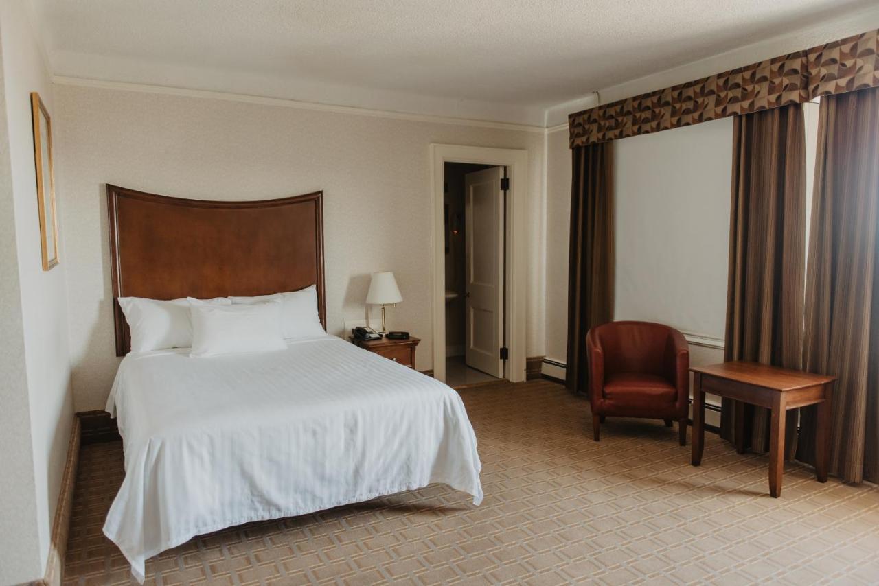 Prince Arthur Waterfront Hotel & Suites Thunder Bay Bagian luar foto