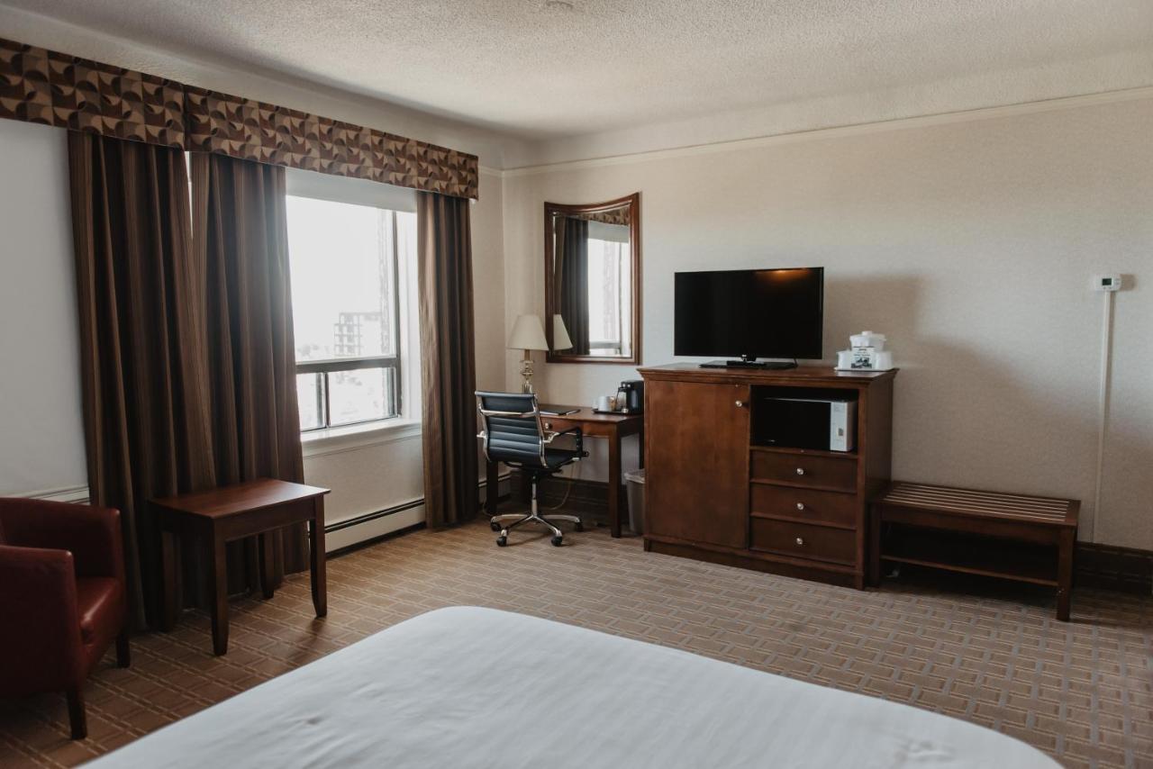 Prince Arthur Waterfront Hotel & Suites Thunder Bay Bagian luar foto